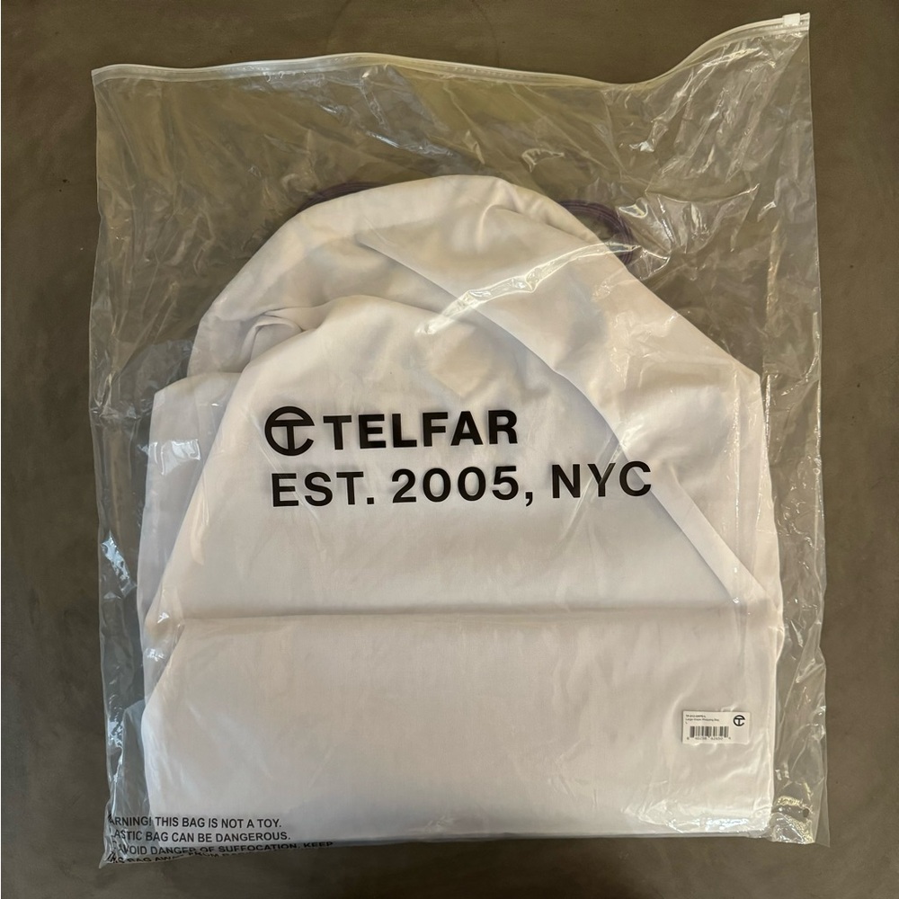 TELFAR Large Shopping Bag in Grape - Picture 7 of 11